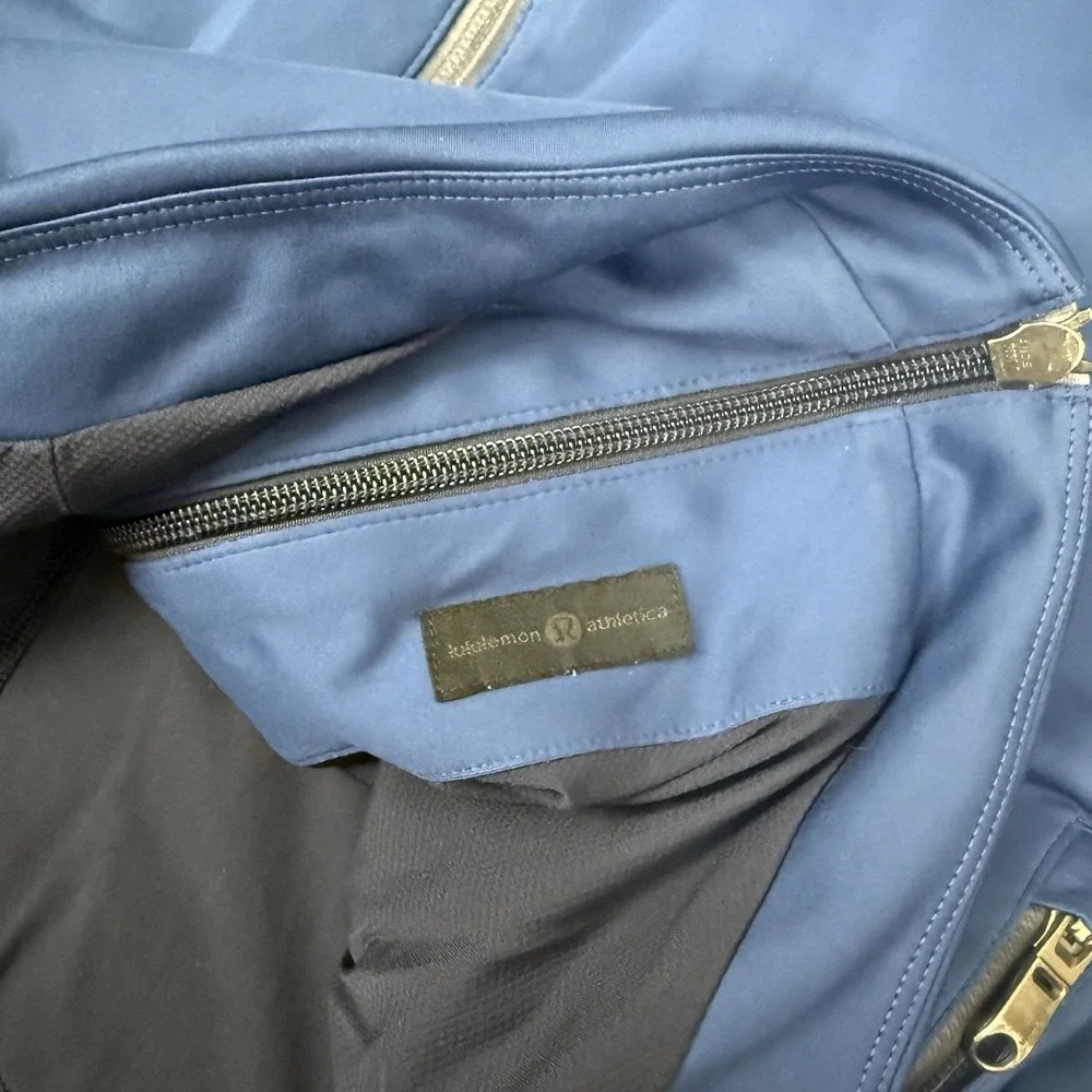 Lululemon Mens Velocity Hooded Full Zip Jacket Rugged Blue Size XL Thumbholes